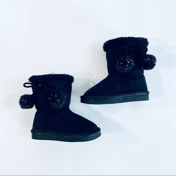 CITY Streets Baby Toddler Black Faux Fur Boots Size 5 Months Winter Girl - Picture 2 of 10